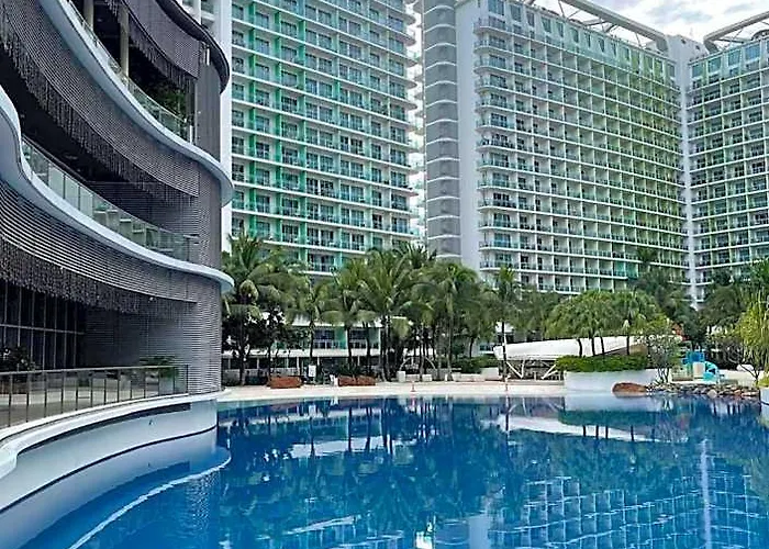 Serenescape Azure Staycation Hotel